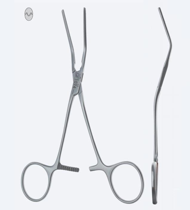 Зажими судинні De Bakey, тонка лінійка, для неонатології та дит хірургії, з вигн ручк, вигнуті 30°, довж 155 мм. Бренд - Asanus Medizintechnik Gmb, Німеччина